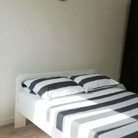 Behmen's - Cosy With Perfect Location