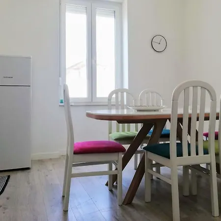 Behmen's - Cosy With Perfect Location
