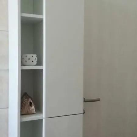 Behmen's - Cosy With Perfect Location Apartment
